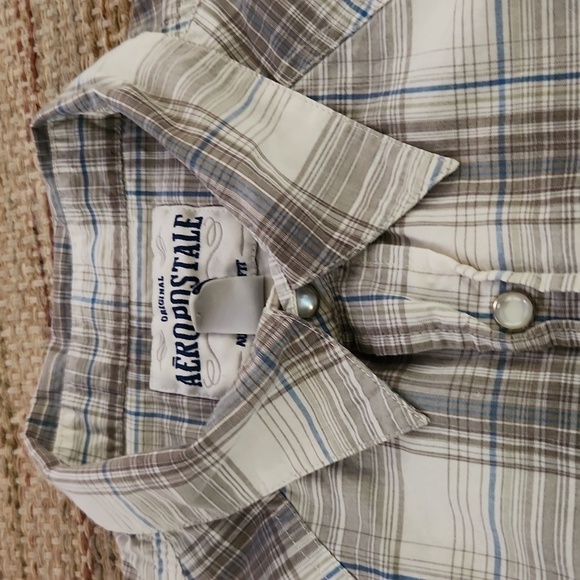 AEROPOSTALE Blue & Gray Plaid Snap Button-Up Shirt - Picture 3 of 5